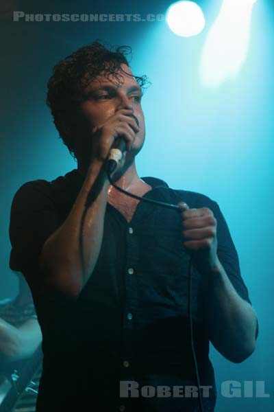 FRIENDLY FIRES - 2011-04-14 - PARIS - Point Ephemere - 